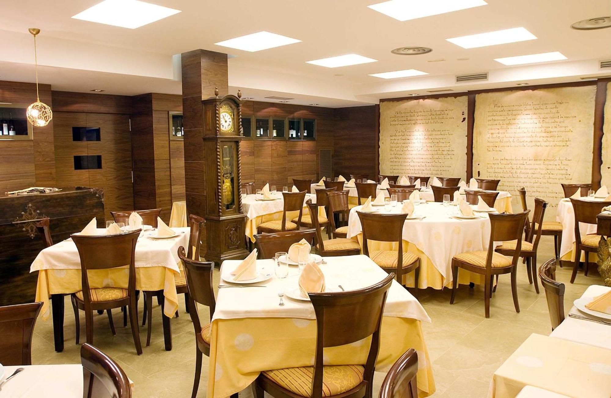 比塞塔餐厅酒店 阿斯托加 外观 照片